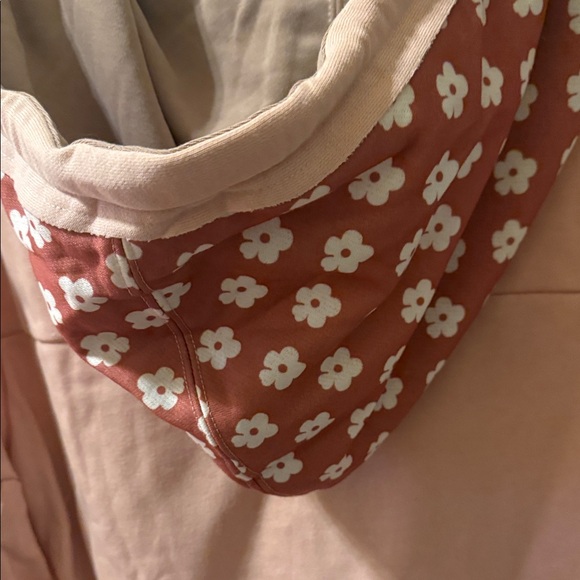 Pink Floral Star Pullover Hoodie - Picture 5 of 7